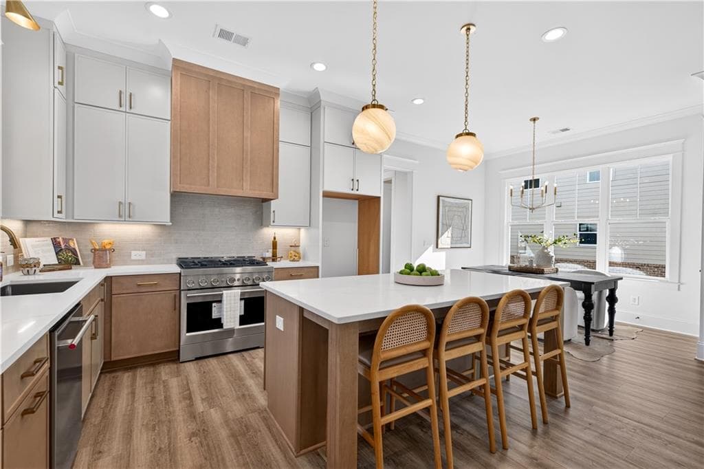 5 bedroom, 5 bathroom, 2,700 sq ft single family residence for sale at 325 Wright Street, Marietta, GA 30064 — photo 5