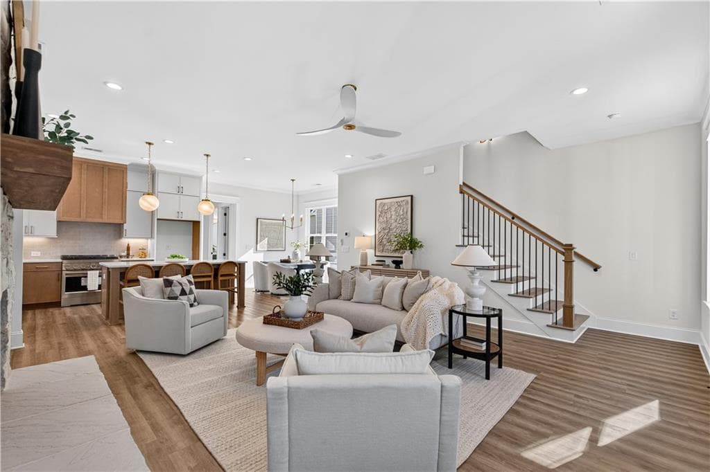 5 bedroom, 5 bathroom, 2,700 sq ft single family residence for sale at 325 Wright Street, Marietta, GA 30064 — photo 10