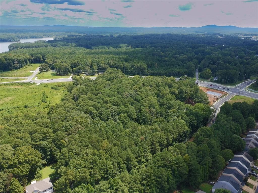 single family residence for sale at 5127 Proctor Landing Road, Acworth, GA 30101 — photo 5