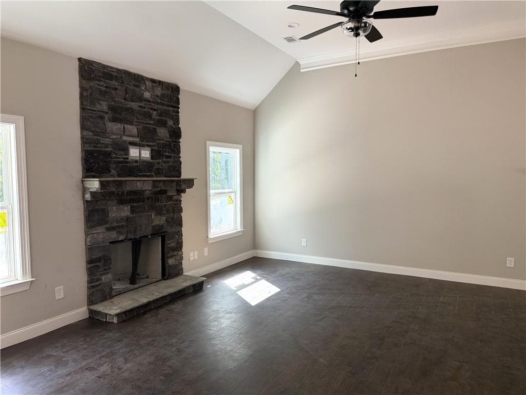 4 bedroom, 3 bathroom, 2,160 sq ft single family residence for sale at 303 Spring Lake Cove, White, GA 30184 — photo 5