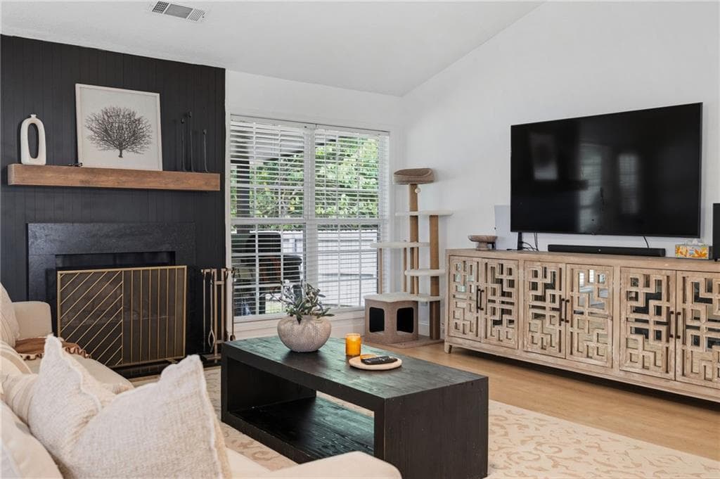 3 bedroom, 3 bathroom, 2,326 sq ft single family residence for sale at 198 Celestial Run, Winder, GA 30680 — photo 9