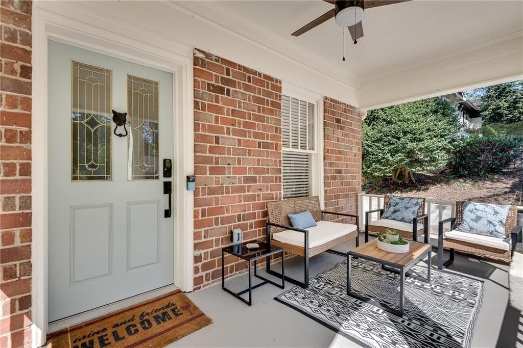 2 bedroom, 2 bathroom, 1,343 sq ft single family residence under contract at 465 E Side Avenue, Atlanta, GA 30316 — photo 8