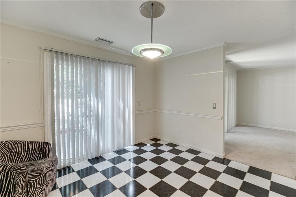 4 bedroom, 4 bathroom, 2,182 sq ft condominium for sale at 27 Willowick Drive, Lithonia, GA 30038 — photo 8