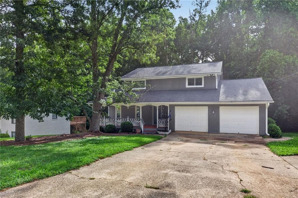 5 bedroom, 4 bathroom, 2,417 sq ft single family residence for sale at 3572 Todd Drive, Douglasville, GA 30135 — photo 2