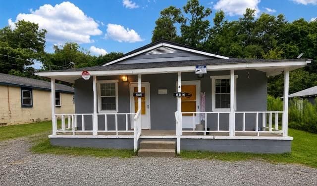 1 bedroom, 1 bathroom, 1,200 sq ft duplex for rent at 358 Grier Street, Macon, GA 31204 for $900 a month