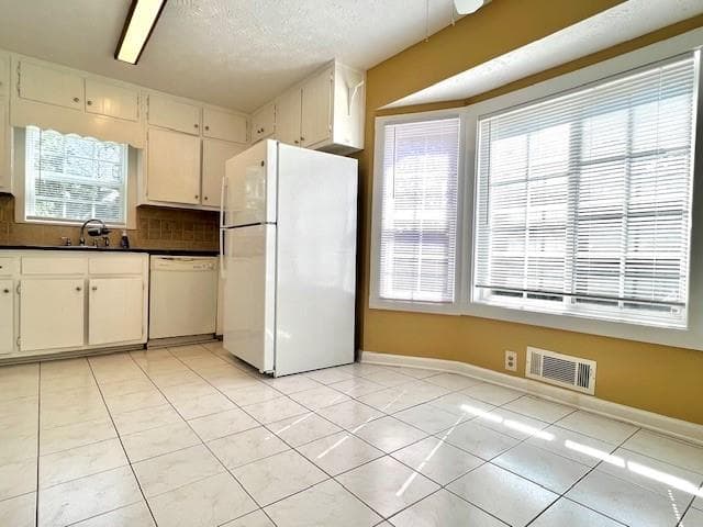 4 bedroom, 3 bathroom, 1,954 sq ft single family residence for rent at 2703 Seneca Trail, Duluth, GA 30096 for $2,395 a month — photo 9
