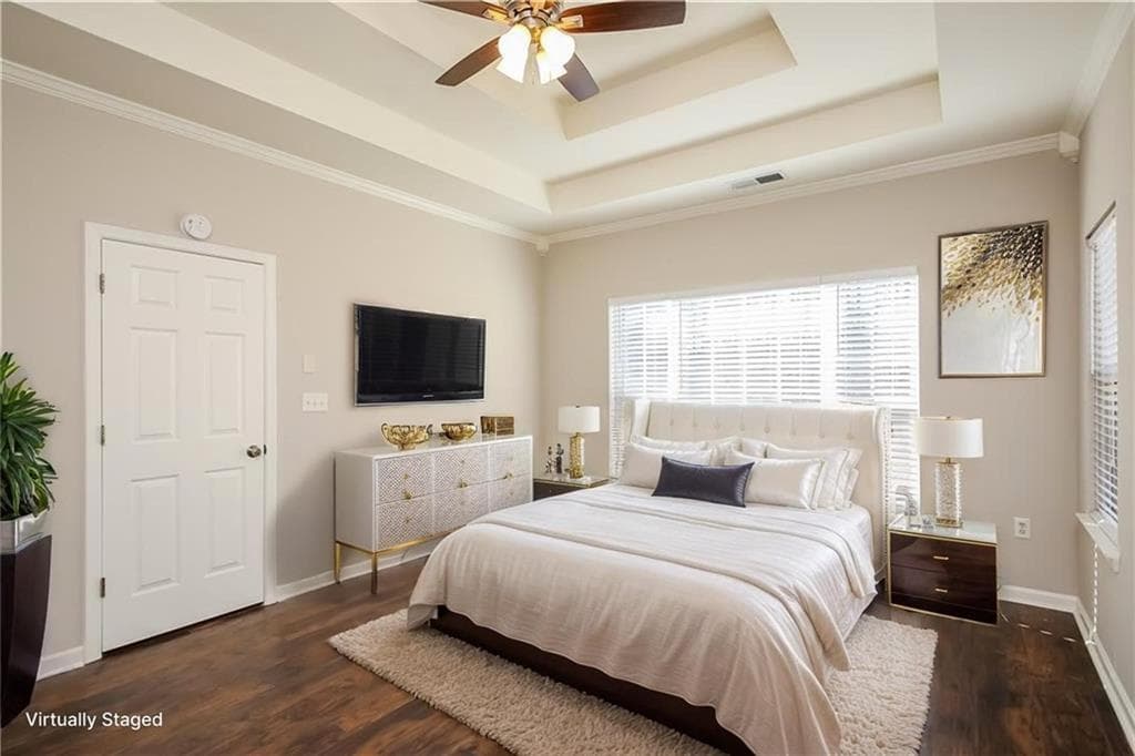 4 bedroom, 2 bathroom, 2,063 sq ft single family residence for sale at 1870 Dartford Way, Hoschton, GA 30548 — photo 5