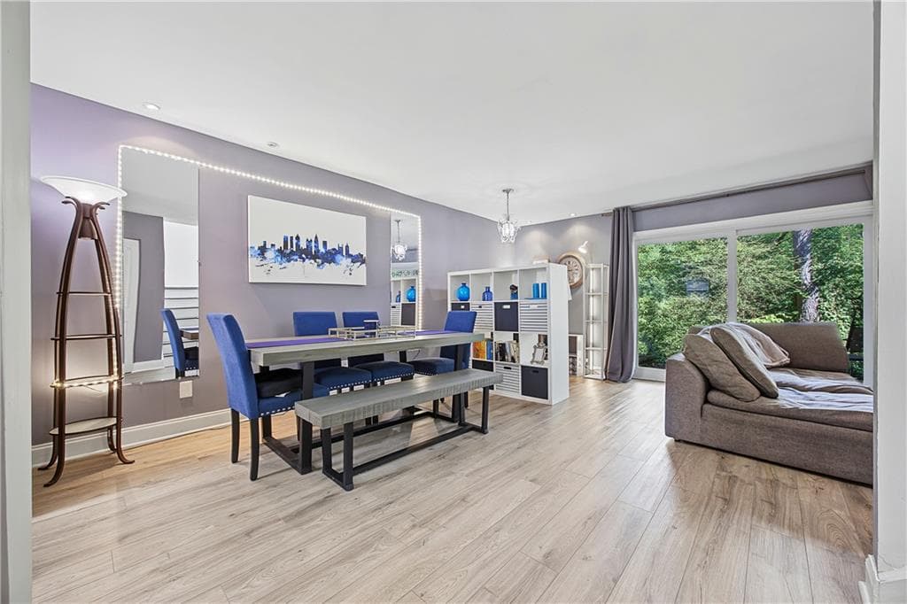 3 bedroom, 3 bathroom, 1,450 sq ft condominium for sale at 6183 Woodland Road, Peachtree Corners, GA 30092 — photo 10