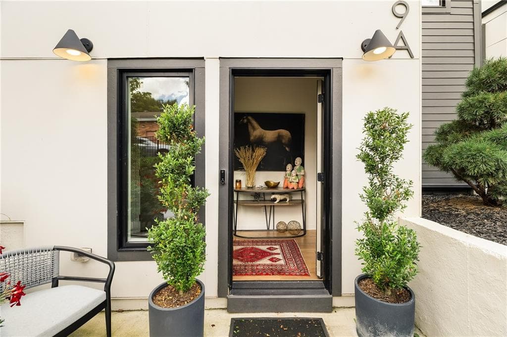 3 bedroom, 3 bathroom, 1,958 sq ft townhouse for sale at 219 Howell Drive A, Atlanta, GA 30316 — photo 3