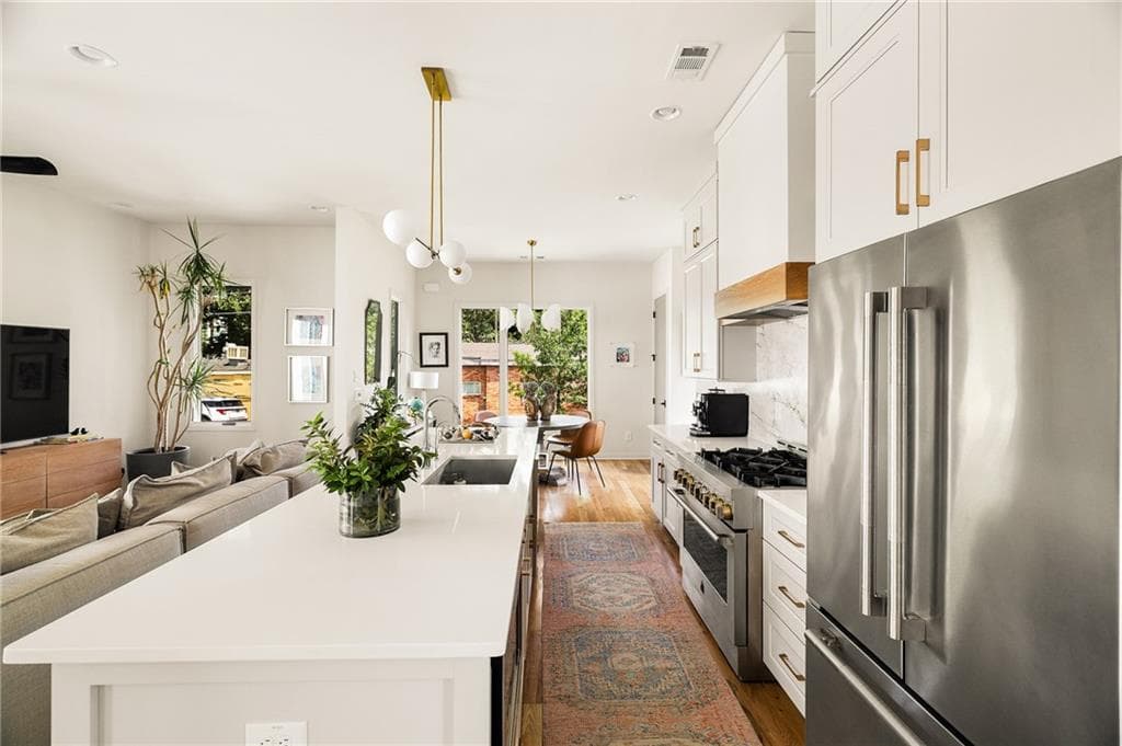 3 bedroom, 3 bathroom, 1,958 sq ft townhouse for sale at 219 Howell Drive A, Atlanta, GA 30316 — photo 8