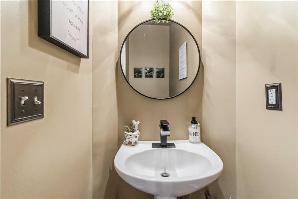 3 bedroom, 3 bathroom, 1,725 sq ft condominium for sale at 5137 Madeline Place 602, Stone Mountain, GA 30083 — photo 6