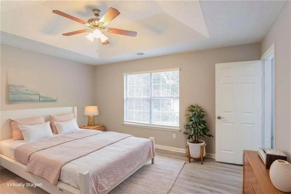 4 bedroom, 4 bathroom, 1,684 sq ft single family residence for sale at 1380 Timber Walk Drive, Loganville, GA 30052 — photo 7