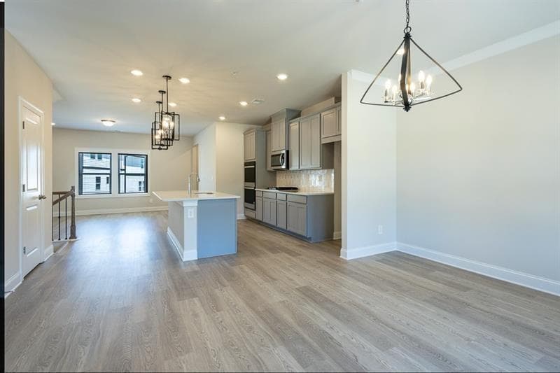 4 bedroom, 4 bathroom, 2,038 sq ft townhouse for rent at 1632 Switchgrass Avenue, Smyrna, GA 30080 for $3,500 a month — photo 4