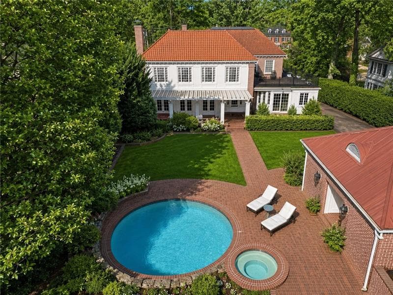 5 bedroom, 8 bathroom, 6,256 sq ft single family residence for sale at 1105 Lullwater Road, Atlanta, GA 30307 — photo 2
