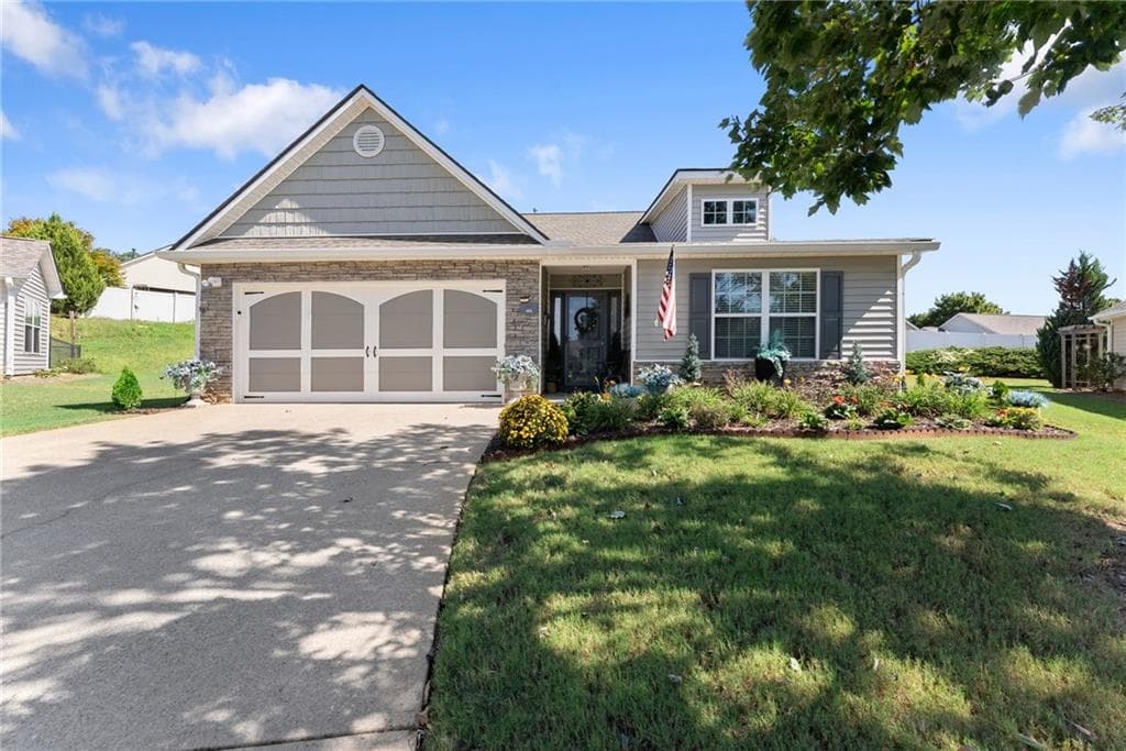 3 bedroom, 2 bathroom, 1,540 sq ft single family residence for sale at 496 Tranquil Drive, Winder, GA 30680