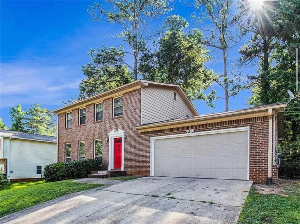 3 bedroom, 3 bathroom, 1,671 sq ft home for sale at 474 Chartley Trail, Stone Mountain, GA