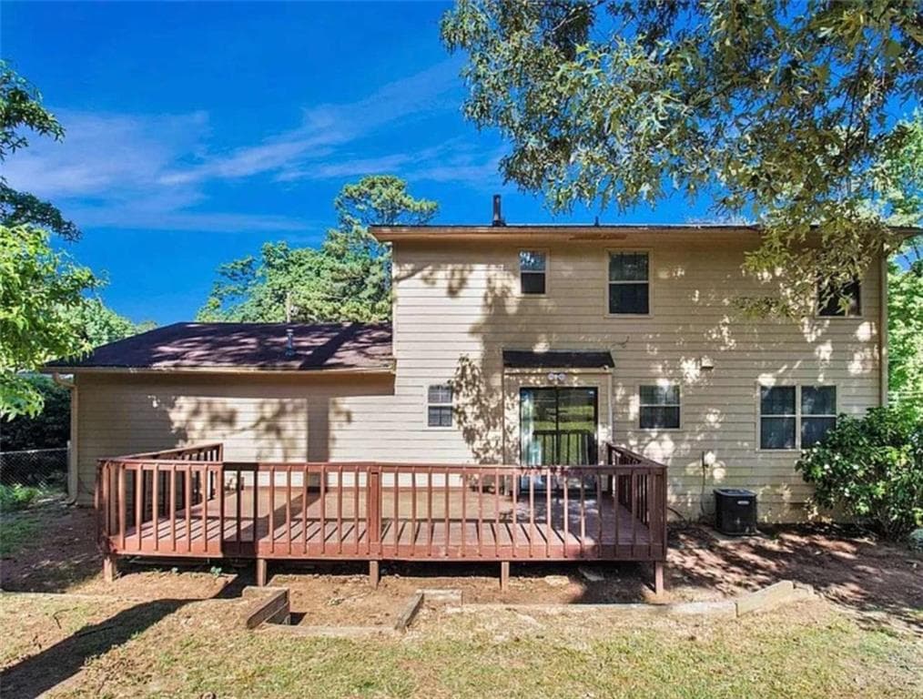3 bedroom, 3 bathroom, 1,671 sq ft single family residence for sale at 474 Chartley Trail, Stone Mountain, GA 30083 — photo 10