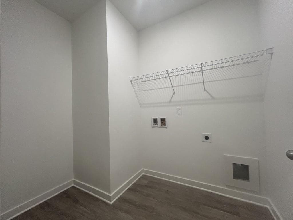 3 bedroom, 2 bathroom, 2,217 sq ft single family residence under contract at 370 Crimson Feather Drive, Jefferson, GA 30549 — photo 5