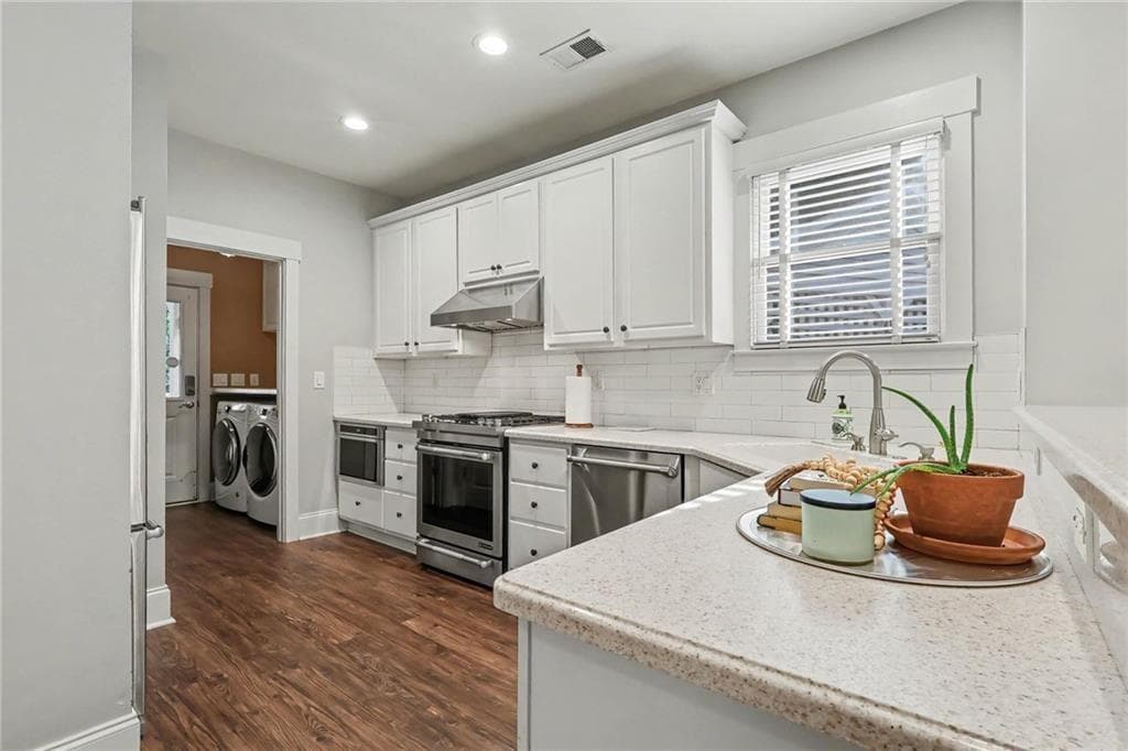3 bedroom, 3 bathroom, 1,710 sq ft single family residence for sale at 4113 Summers Street, Covington, GA 30014 — photo 8