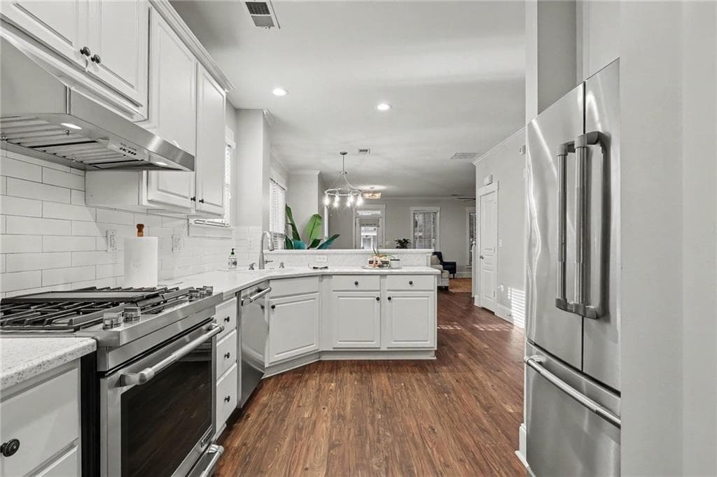 3 bedroom, 3 bathroom, 1,710 sq ft single family residence for sale at 4113 Summers Street, Covington, GA 30014 — photo 9