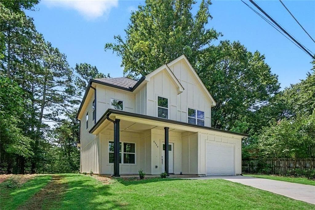 2 bedroom, 3 bathroom, 1,506 sq ft single family residence for sale at 6320 Crystal Cove Trail, Gainesville, GA 30506