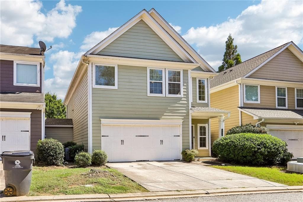 3 bedroom, 3 bathroom, 1,662 sq ft single family residence for sale at 606 Lofty Lane, Atlanta, GA 30331 — photo 2