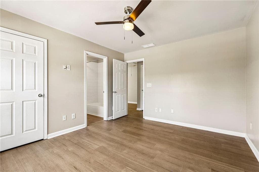 3 bedroom, 3 bathroom, 1,662 sq ft single family residence for sale at 606 Lofty Lane, Atlanta, GA 30331 — photo 5