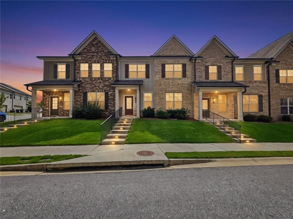 3 bedroom, 3 bathroom, 2,268 sq ft townhouse for sale at 2969 Weyhill Trail, Buford, GA 30519 — photo 10