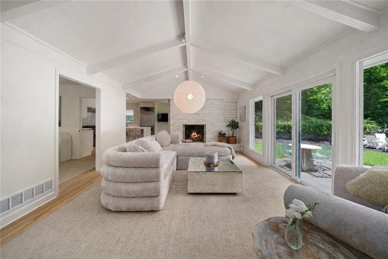 4 bedroom, 3 bathroom, 3,162 sq ft single family residence for sale at 4037 Conway Valley Road, Atlanta, GA 30327 — photo 2