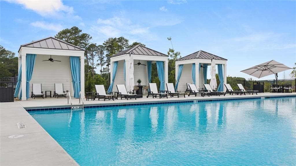 3 bedroom, 2 bathroom, 2,590 sq ft single family residence for sale at 3578 Chosen Boulevard, Snellville, GA 30078 — photo 5