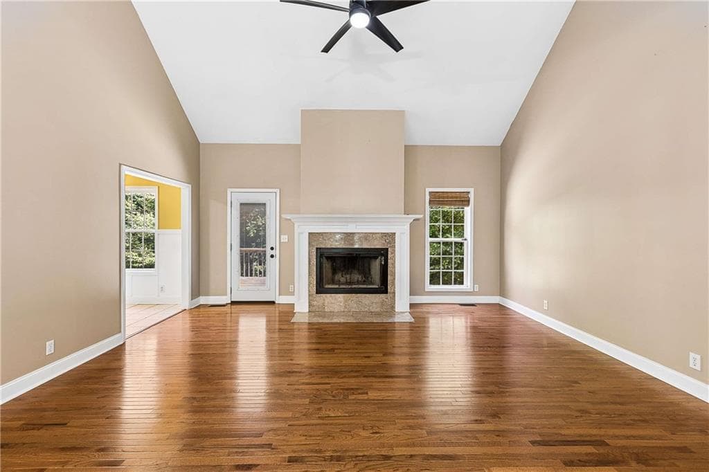 4 bedroom, 3 bathroom, 2,476 sq ft single family residence for sale at 3910 Mountain View Road, Kennesaw, GA 30152 — photo 4