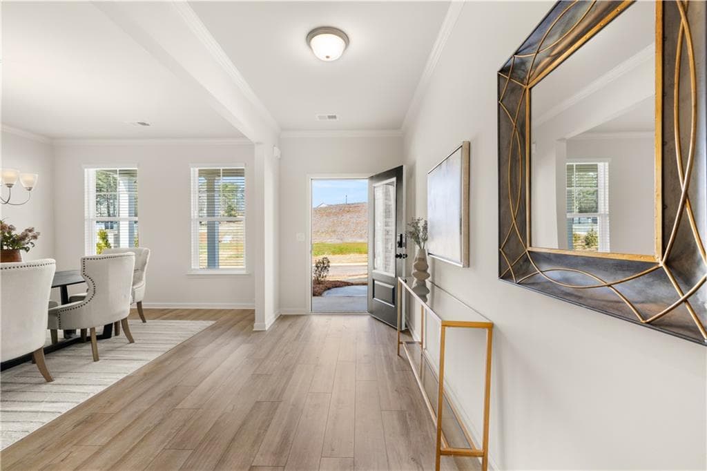 5 bedroom, 3 bathroom, 2,890 sq ft single family residence for sale at 313 Cedar Hollow Drive, Conyers, GA 30094 — photo 3