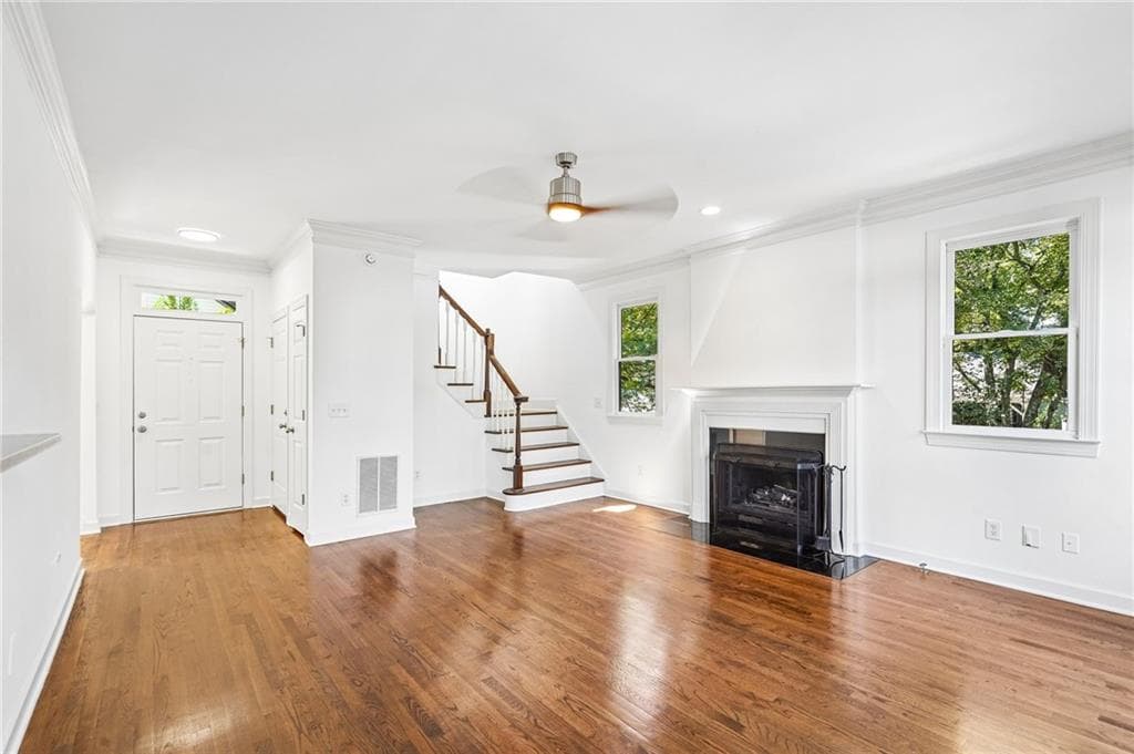 3 bedroom, 3 bathroom, 2,220 sq ft single family residence for sale at 322 8th Street, Atlanta, GA 30309 — photo 7