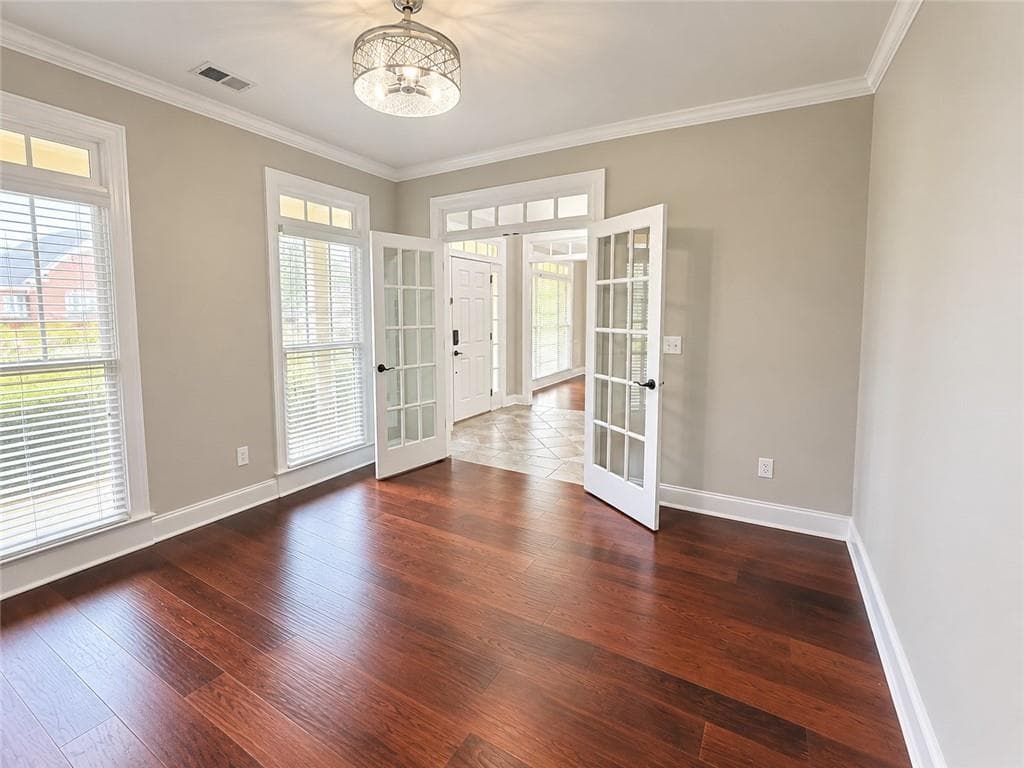 5 bedroom, 3 bathroom, 2,694 sq ft single family residence for sale at 2285 Heritage Green Court, Marietta, GA 30064 — photo 6