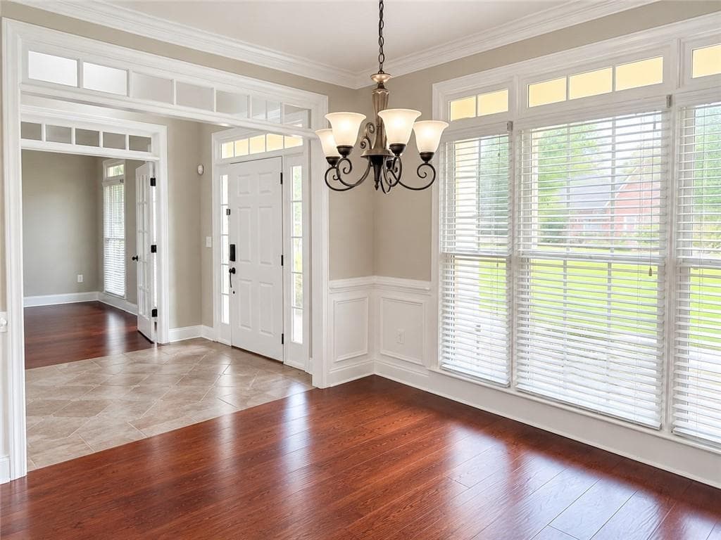 5 bedroom, 3 bathroom, 2,694 sq ft single family residence for sale at 2285 Heritage Green Court, Marietta, GA 30064 — photo 7