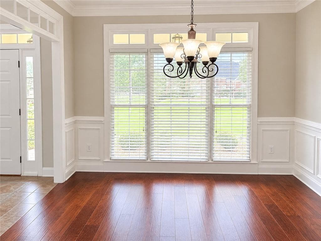 5 bedroom, 3 bathroom, 2,694 sq ft single family residence for sale at 2285 Heritage Green Court, Marietta, GA 30064 — photo 8