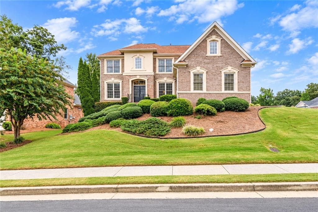 5 bedroom, 4 bathroom, 3,293 sq ft single family residence for sale at 2690 Ivy Brook Lane, Buford, GA 30519 — photo 3