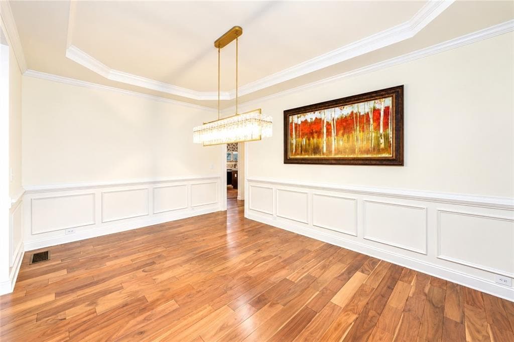 5 bedroom, 4 bathroom, 3,293 sq ft single family residence for sale at 2690 Ivy Brook Lane, Buford, GA 30519 — photo 6