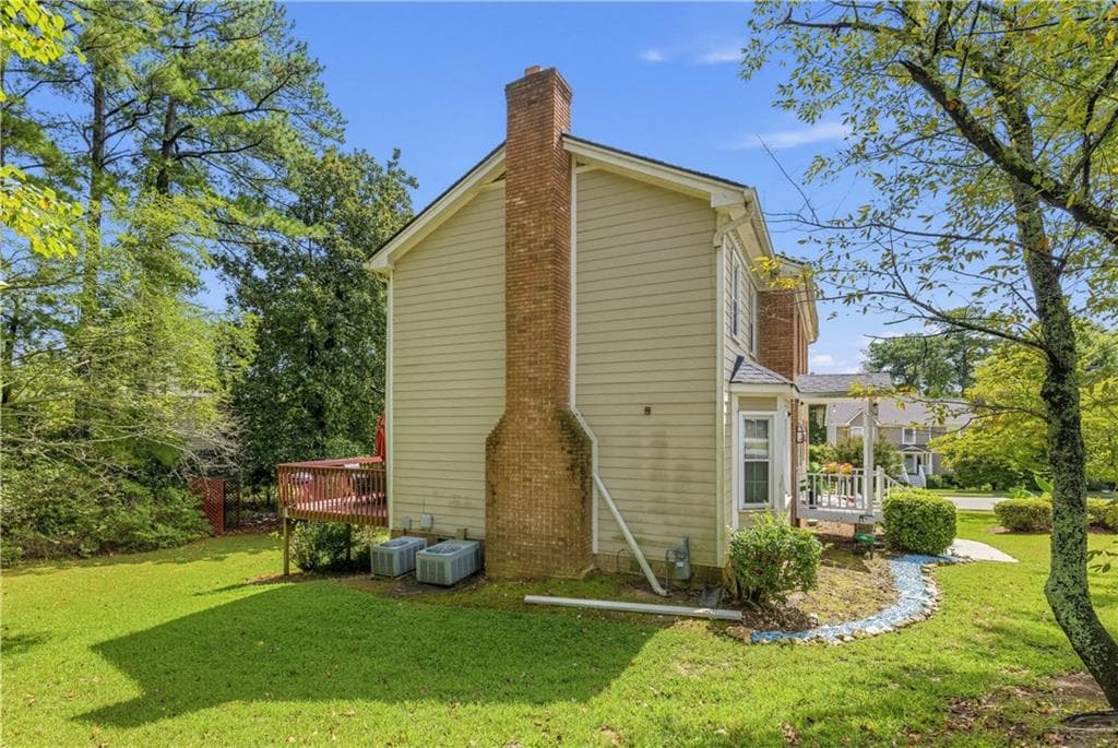 4 bedroom, 3 bathroom, 3,517 sq ft single family residence for sale at 3012 Overwood Lane, Snellville, GA 30078 — photo 5