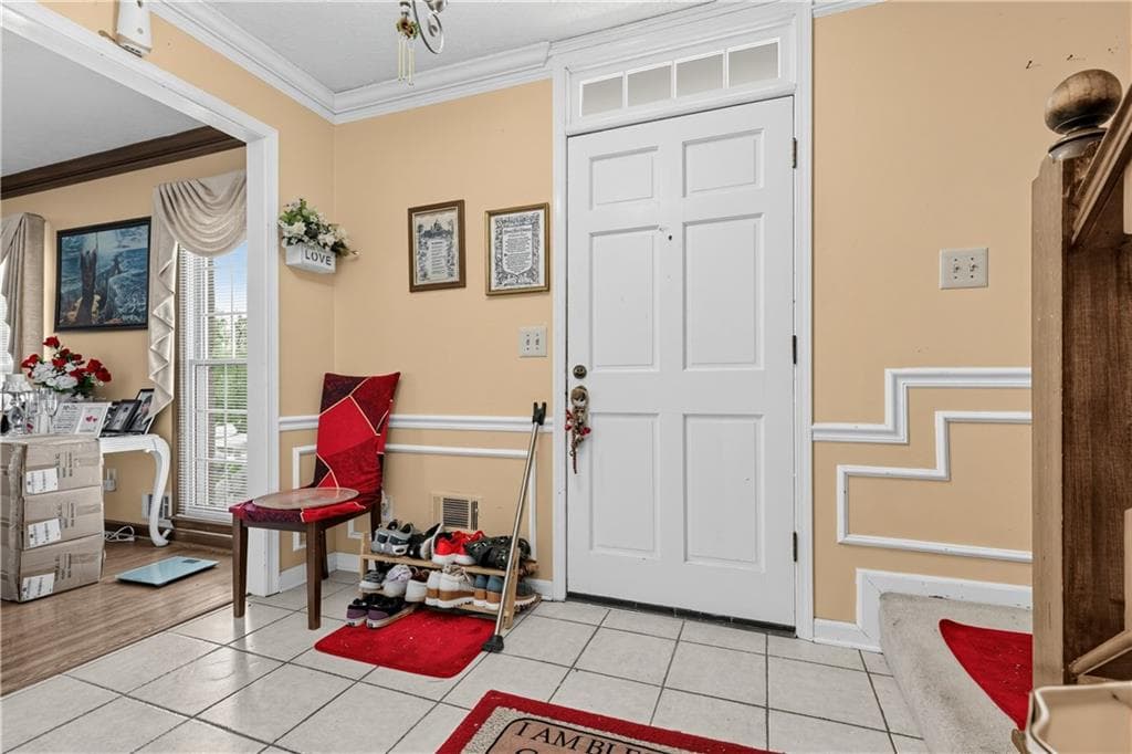 4 bedroom, 3 bathroom, 3,517 sq ft single family residence for sale at 3012 Overwood Lane, Snellville, GA 30078 — photo 10
