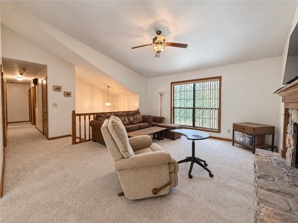 4 bedroom, 3 bathroom, 2,562 sq ft single family residence under contract at 3893 Nowlin Road, Kennesaw, GA 30144 — photo 5