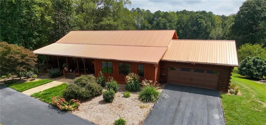 3 bedroom, 3 bathroom, 4,560 sq ft single family residence for sale at 9657 Kelly Bridge Road, Dawsonville, GA 30534 — photo 4