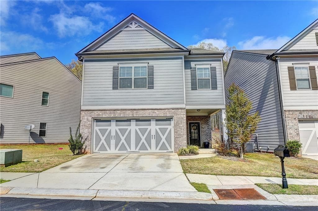 4 bedroom, 3 bathroom, 2,450 sq ft single family residence for rent at 2245 Black Pebble Circle, Buford, GA 30519 for $2,450 a month — photo 4