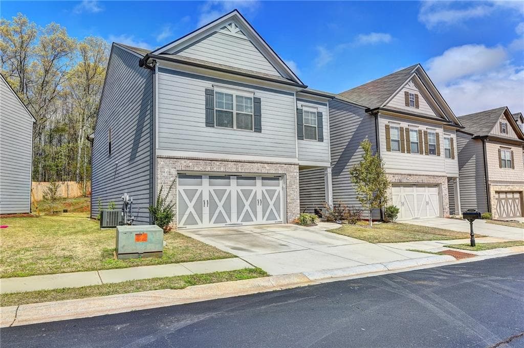 4 bedroom, 3 bathroom, 2,450 sq ft single family residence for rent at 2245 Black Pebble Circle, Buford, GA 30519 for $2,350 a month