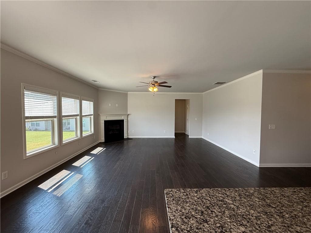 4 bedroom, 3 bathroom, 2,577 sq ft single family residence for rent at 4525 Havenwood, Gainesville, GA 30504 for $2,600 a month — photo 5