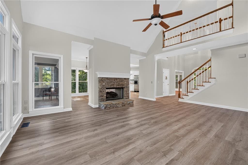 5 bedroom, 4 bathroom, 4,234 sq ft single family residence for sale at 3520 Habersham Club Drive, Cumming, GA 30041 — photo 9