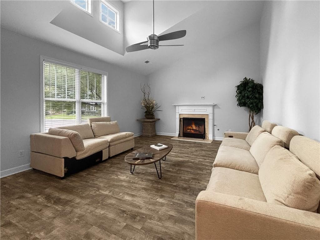 3 bedroom, 3 bathroom, 1,924 sq ft single family residence for sale at 4110 Baxter Trail, Suwanee, GA 30024 — photo 5