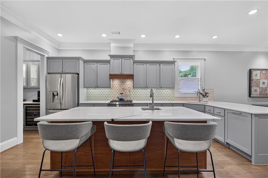 4 bedroom, 4 bathroom, 2,970 sq ft single family residence under contract at 744 E Side Avenue, Atlanta, GA 30316 — photo 8