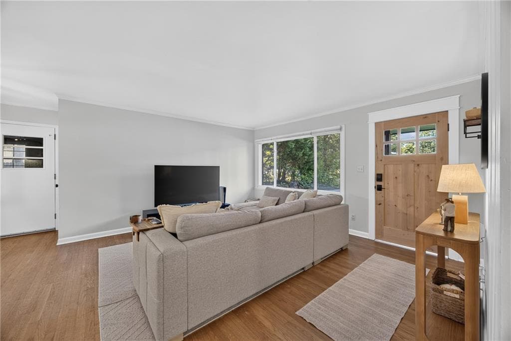 3 bedroom, 2 bathroom, 1,268 sq ft single family residence under contract at 2904 Belaire Circle, Atlanta, GA 30340 — photo 10