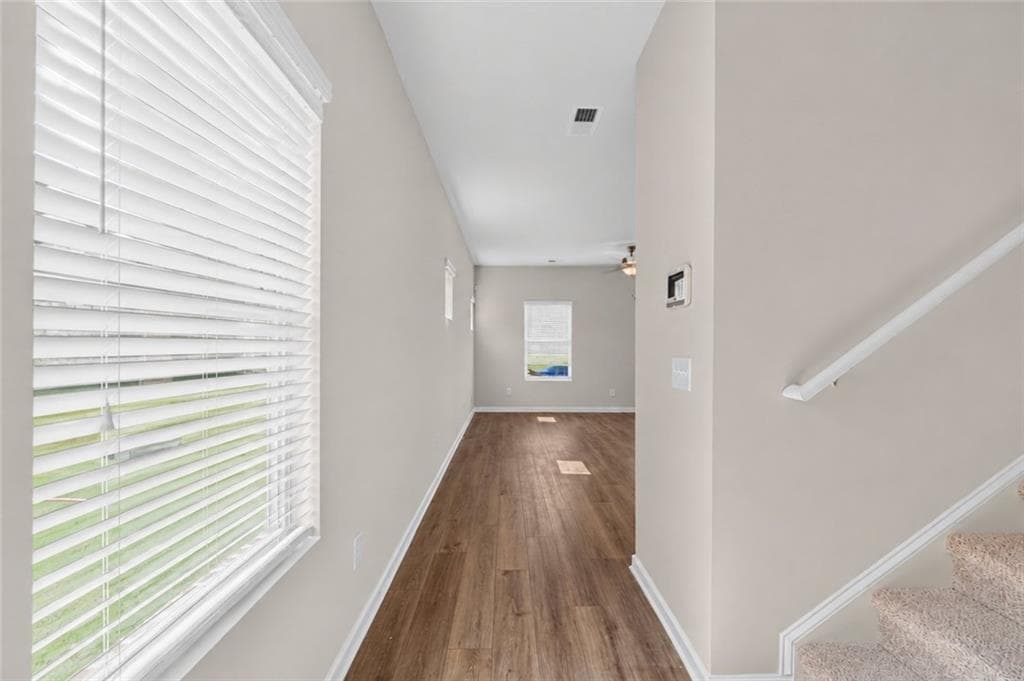 4 bedroom, 3 bathroom, 1,695 sq ft townhouse for rent at 6362 Sundowner Place, Atlanta, GA 30331 for $2,700 a month — photo 2